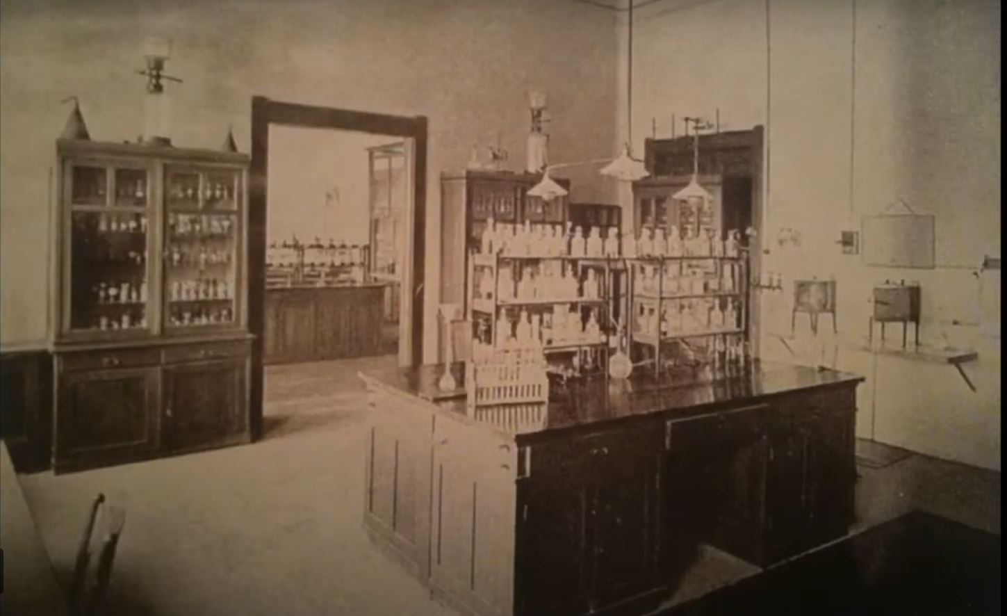 WWII Period Classroom